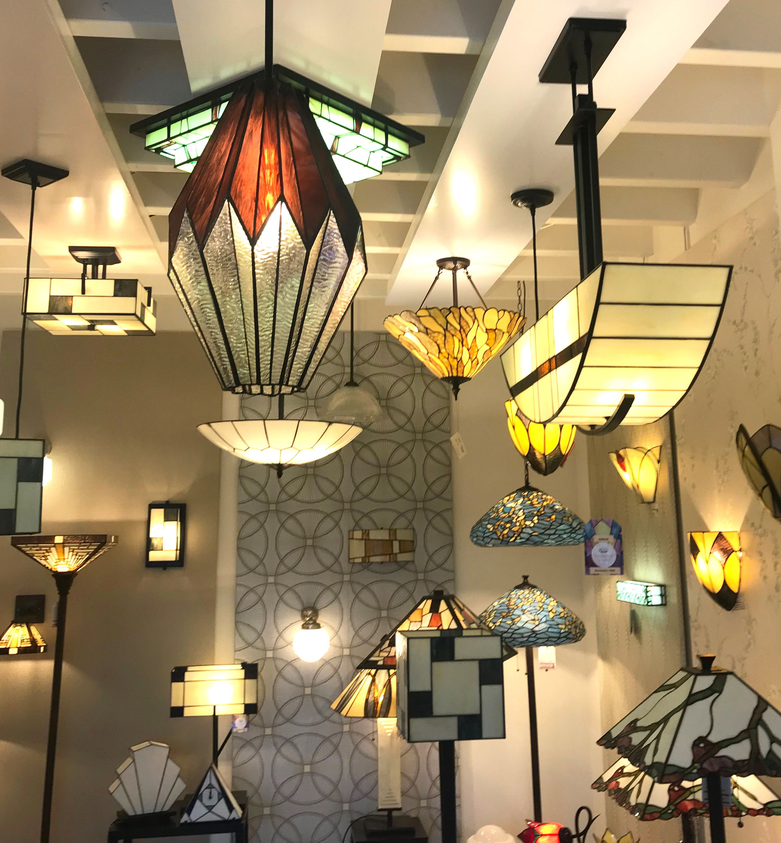 Een sfeerbeeld van onze showroom in Lexmond. Een sfeerbeeld van onze showroom in Lexmond.
